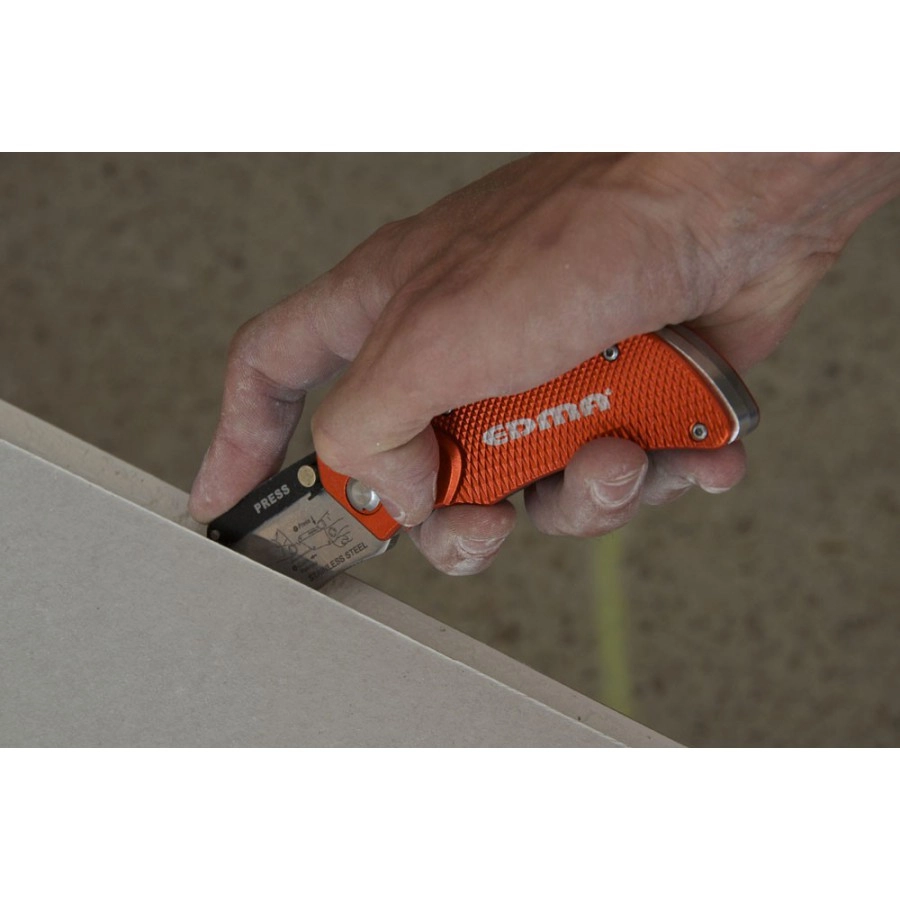 Couteau Cutter Pliable Pro EDMA Avec Pochette - 60655 5 Couteau Cutter Pliable Pro EDMA Avec Pochette - 60655 â Image 3