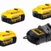 Pack De Batteries DEWALT 18V 5.0Ah Li-Ion - 3 Batteries + Chargeur - DCB115P3 -Atelier D'outillage PIA10053 4